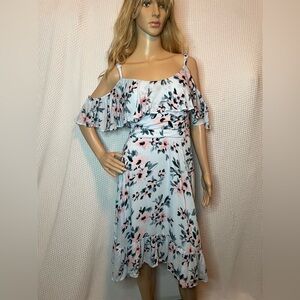 Torrid blue Flowy floral Dress Knee Length Dress With Building Slip Size 2X